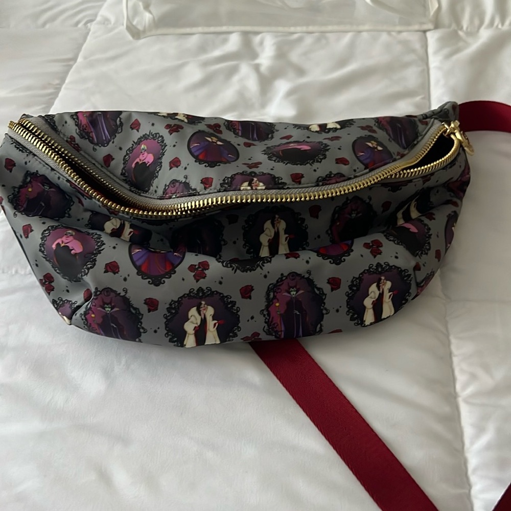 Stoney Clover Ln Disney Villain hip bag